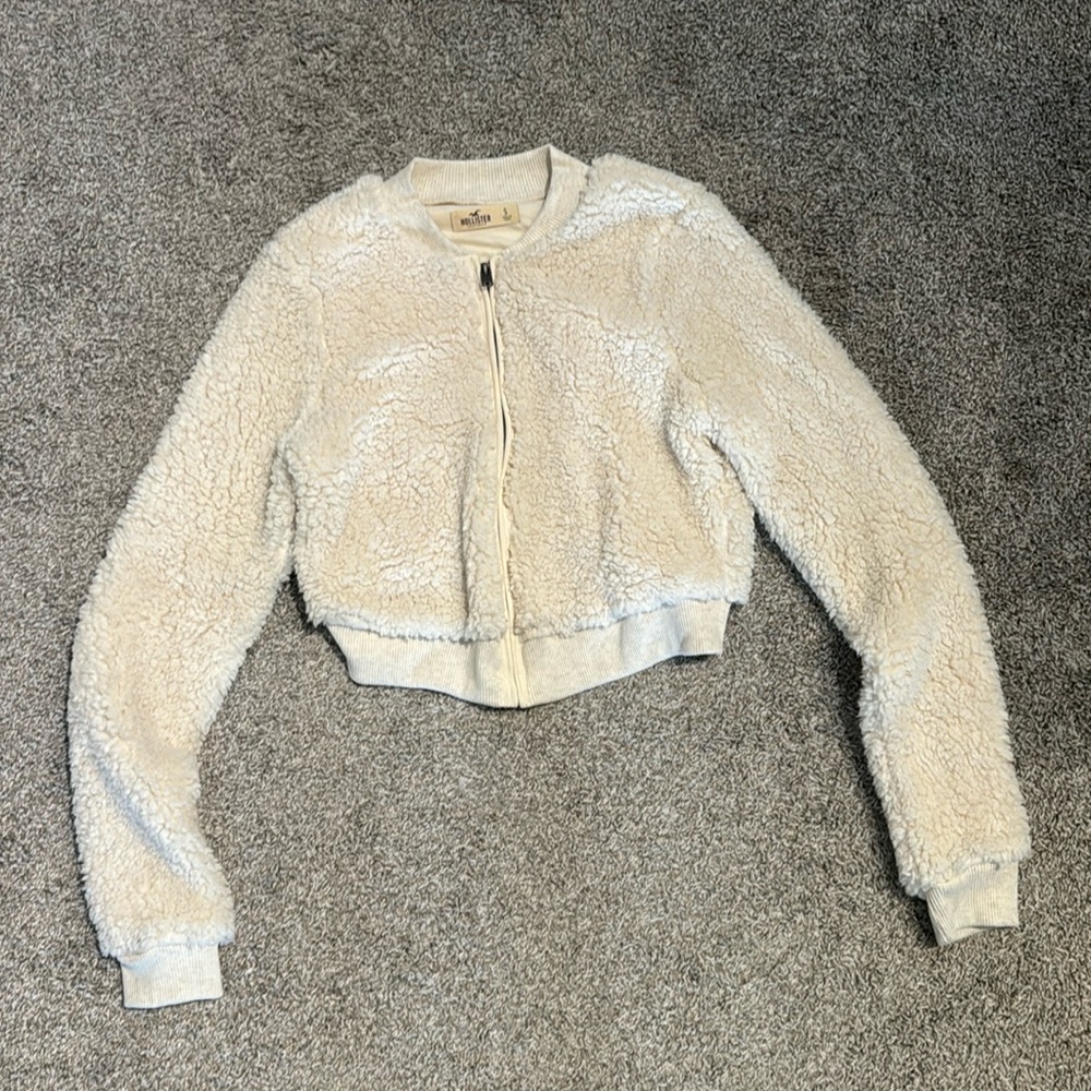 Hollister Sherpa Jacket Size Small